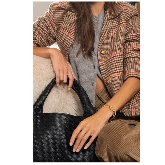 Walter Baker Handbag Black Vegan Leather Margaux Small Hobo Purse NWT - Picture 1 of 9